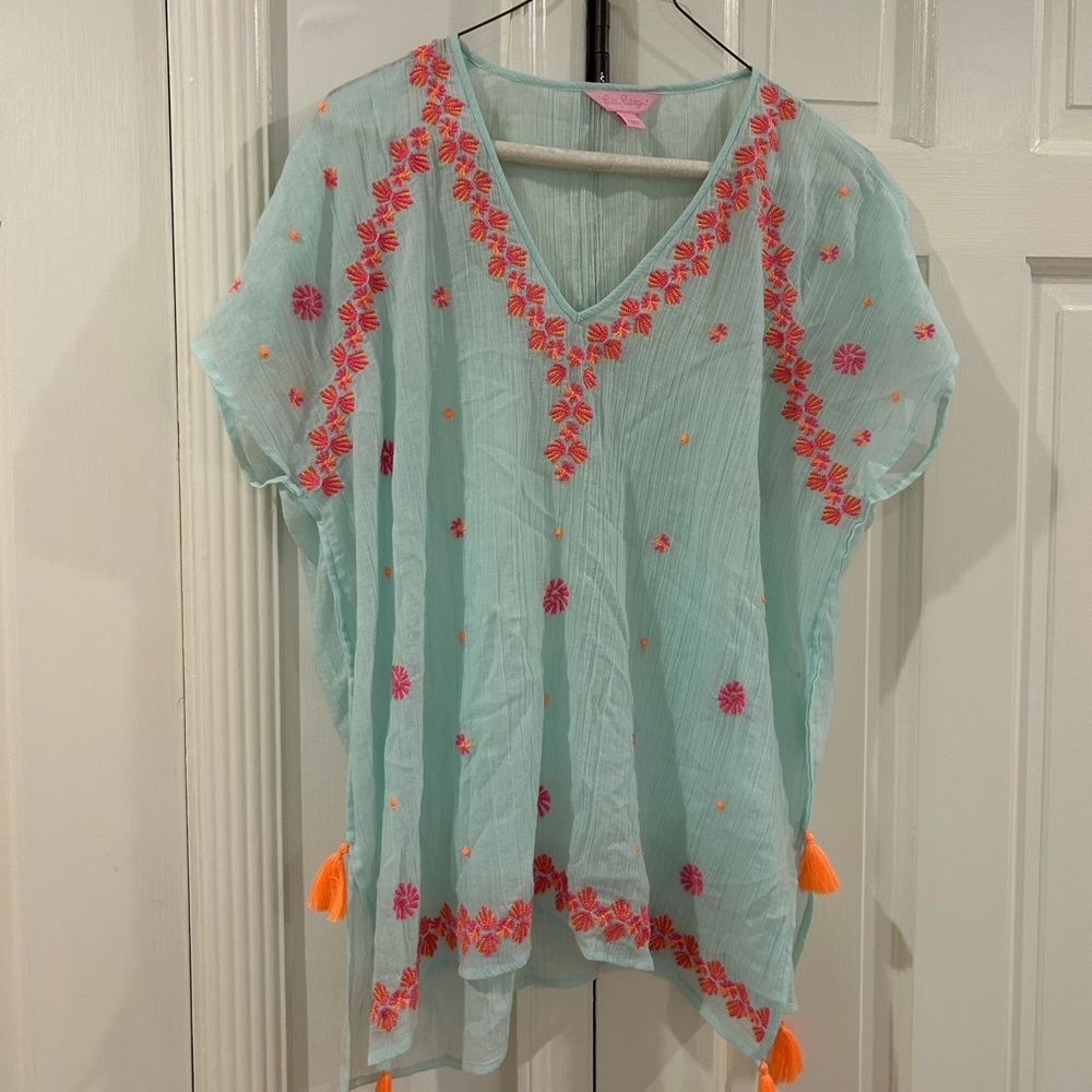Beautiful NWOT Lily Pulitzer tunic